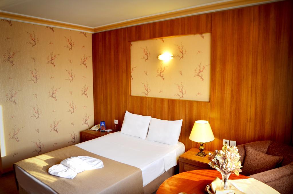 Ankara Capital Otel Pokoj fotografie